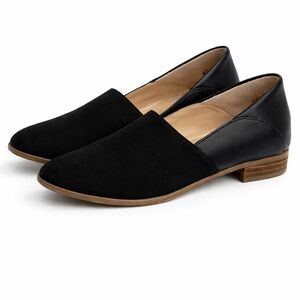 Clarks Pure tone black leather suede cushion loafers sz 8M